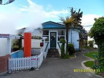 Utuhina Hot Springs Lodge Rotorua 0*,